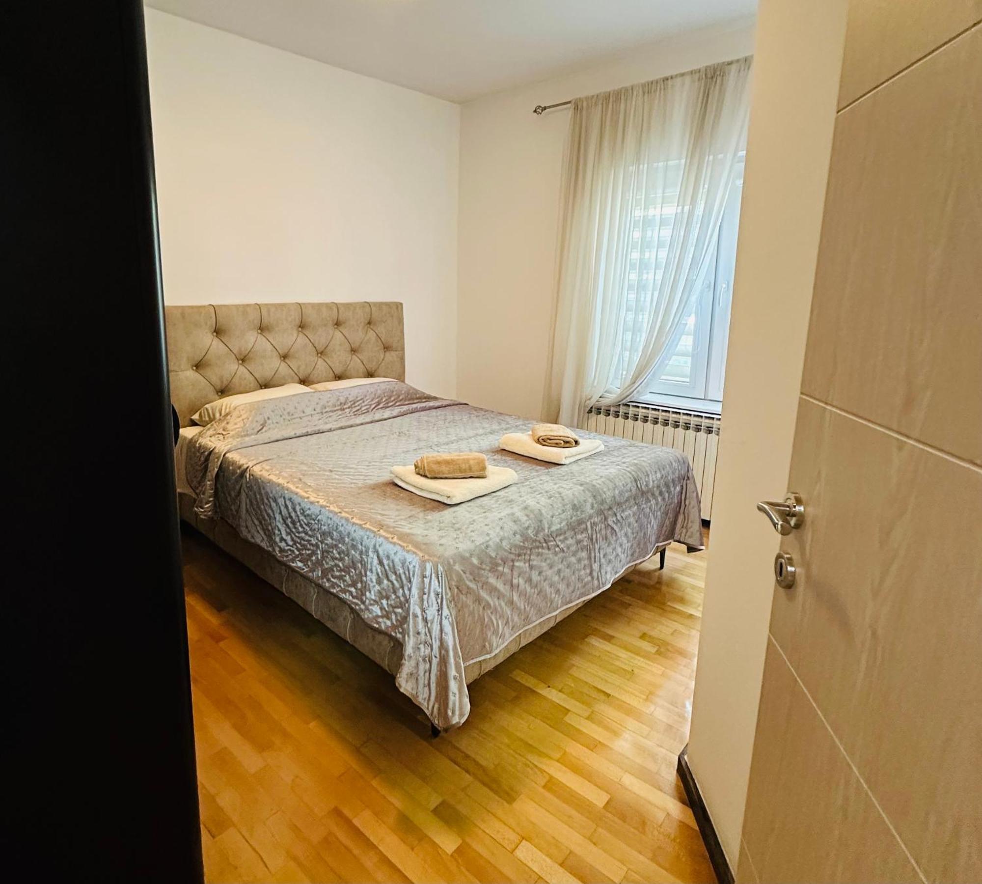 Urban Stay Skopje Exterior photo